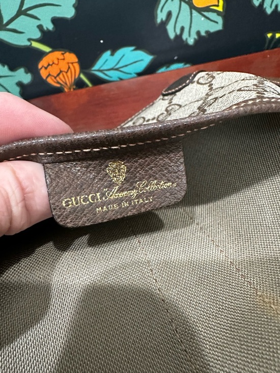 Vintage Gucci GG Supreme Web Stripe Clutch - Picture 10 of 10